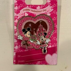 Mickey and Minnie Valentine's Day 2008 trading pin